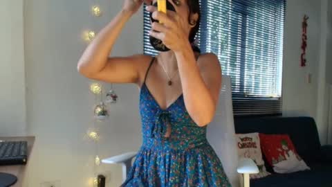 Ross BakerHot online show from December 2024 01:11:02 PM