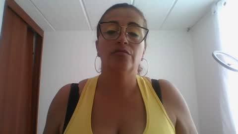 Rossana  online show from February 2025 03:28:02 PM