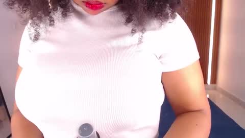 Rossi Hill online show from February 2026 11:51:01 AM