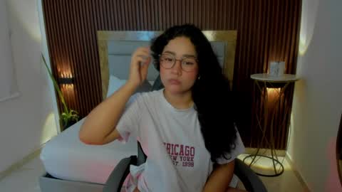 rossie_lanie_ online show from March 2026 07:47:01 PM