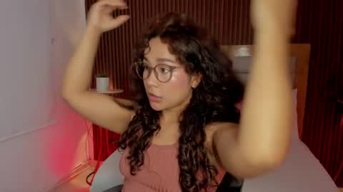 rossie_lanie_ online show from June 2026 07:16:02 PM