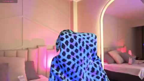 rossiie_hunt_ online show from June 2026 12:20:02 PM