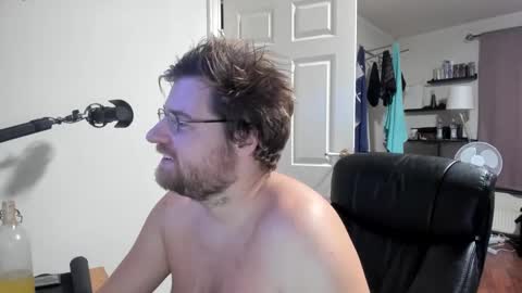 Rostungur online show from January 2025 03:15:01 AM