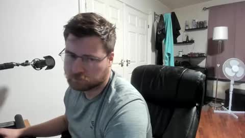 Rostungur online show from February 2025 07:47:02 PM