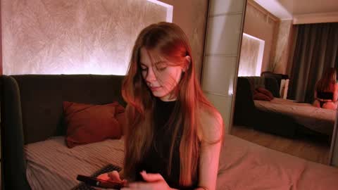 rosy_black_ online show from December 2024 06:37:01 AM