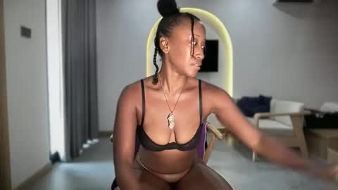 Snapshot of rosycoco chatting on March 2026 04:35:01 AM Rosy Coco online show from March 2026 04:35:01 AM