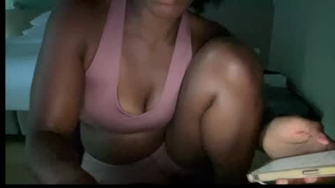 Snapshot of rosycoco chatting on April 2026 10:11:01 AM Rosy Coco online show from April 2026 10:11:01 AM