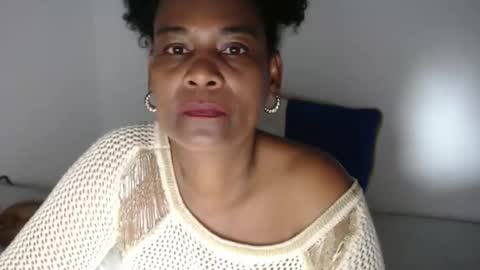 luxa online show from December 2025 12:14:02 PM