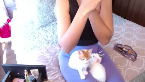 Snapshot of rouss_henao chatting on January 2025 05:33:02 PM Rouss marie henao online show from January 2025 05:33:02 PM