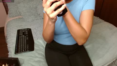 Snapshot of rouss_henao chatting on January 2025 03:07:01 AM Rouss marie henao online show from January 2025 03:07:01 AM