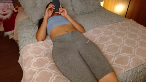 Snapshot of rouss_henao chatting on January 2025 02:36:01 AM Rouss marie henao online show from January 2025 02:36:01 AM
