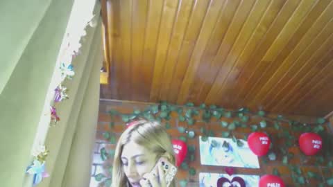 Daniela Ferreira online show from February 2026 01:28:02 PM