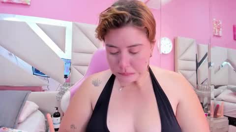 Snapshot of rousse_millers chatting on May 2026 02:12:01 PM Rousse online show from May 2026 02:12:01 PM