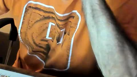 Snapshot of routi chatting on October 2025 05:23:02 PM routi97 online show from October 2025 05:23:02 PM