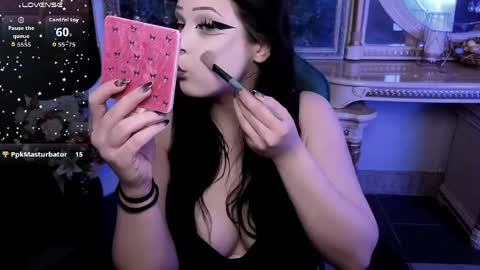 rouzfarrelll online show from April 2026 01:27:02 PM