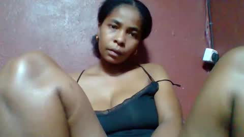 rovaelyah online show from February 2026 05:25:02 AM