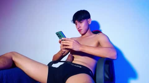 rowanboy23 online show from November 2025 09:24:02 PM