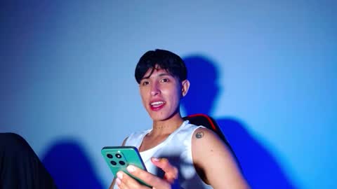 rowanboy23 online show from November 2025 02:47:02 AM