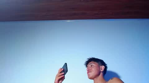 Snapshot of rowanboy23 chatting on March 2026 06:29:01 AM rowanboy23 online show from March 2026 06:29:01 AM