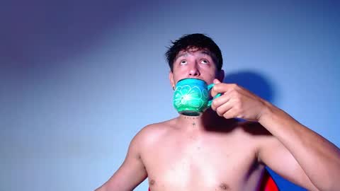 Snapshot of rowanboy23 chatting on April 2026 10:48:02 PM rowanboy23 online show from April 2026 10:48:02 PM