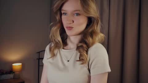 Stella online show from February 2025 01:06:01 PM