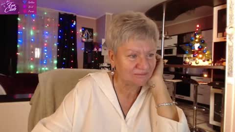 Roxana online show from January 2025 05:18:02 PM