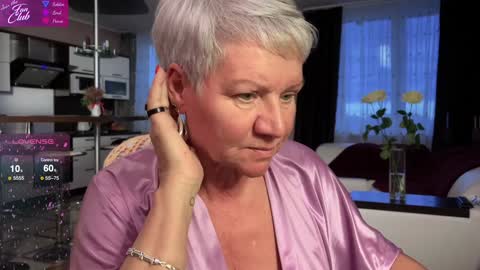 Roxana online show from January 2025 01:58:01 PM