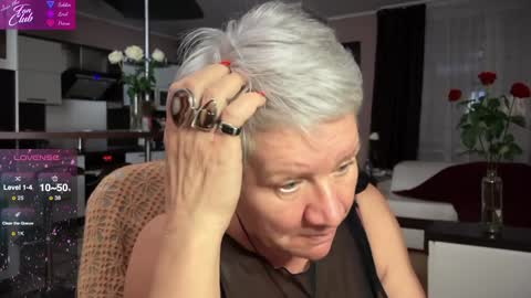 Roxana online show from February 2025 08:59:02 PM