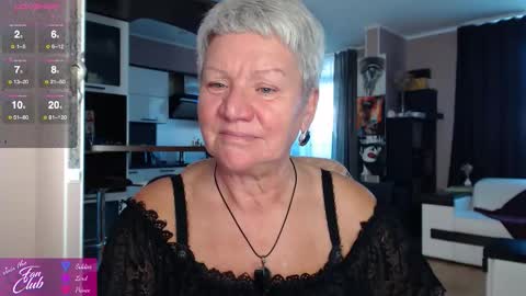 Roxana online show from September 2025 03:05:01 PM
