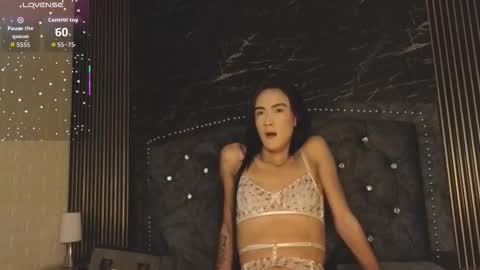 roxana_scottt online show from November 2025 12:17:01 PM