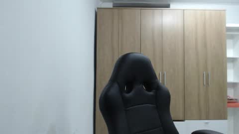 Snapshot of roxanalove7 chatting on July 2026 01:32:02 AM Roxana online show from July 2026 01:32:02 AM