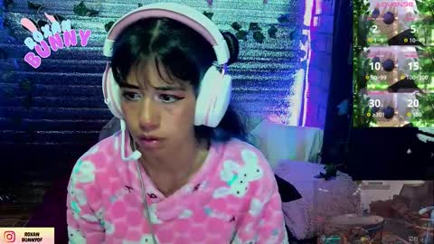 roxxy online show from March 2026 01:53:02 AM