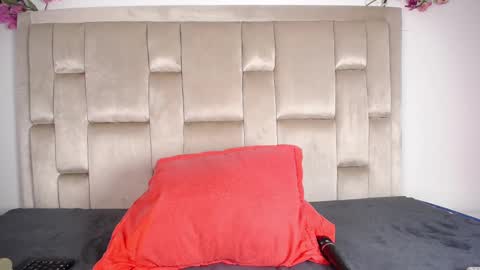 ross brown online show from February 2025 11:30:02 PM