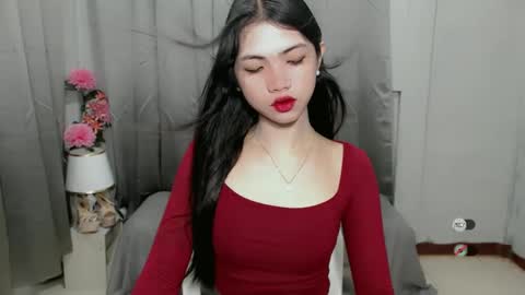 Snapshot of roxie_fuckdoll chatting on January 2025 10:26:01 PM Roxie online show from January 2025 10:26:01 PM