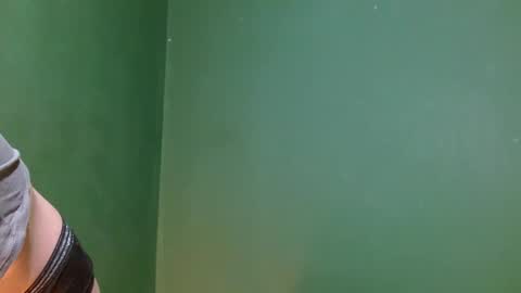 Roxie online show from September 2025 02:33:01 AM