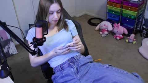 roxie online show from October 2025 10:42:01 PM