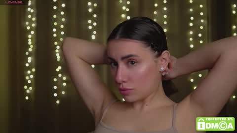 roxxxete online show from November 2025 07:02:02 PM