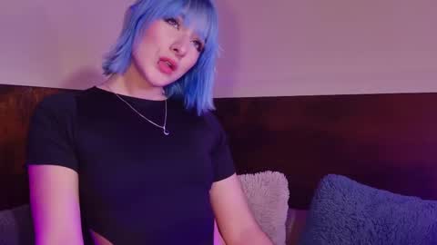 Roxx IG  online show from September 2025 06:01:02 AM