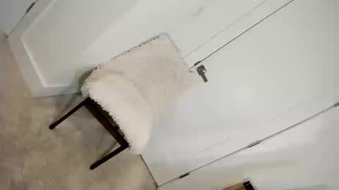 Roxy online show from October 2025 03:38:01 AM