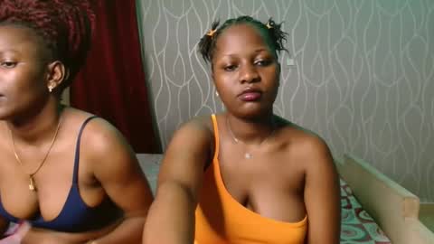 Roxy online show from November 2025 11:04:02 PM