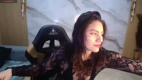 Snapshot of roxy_luxe_tf chatting on June 2026 12:59:01 PM Roxy online show from June 2026 12:59:01 PM