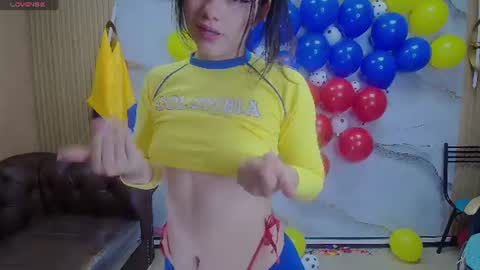 Snapshot of roxy_luxe_tf chatting on June 2026 02:23:02 PM Roxy online show from June 2026 02:23:02 PM