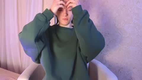 roxy_riot_ online show from February 2025 01:21:02 AM