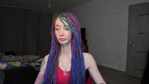 Snapshot of roxy_silver chatting on December 2024 07:00:02 PM Roxy online show from December 2024 07:00:02 PM