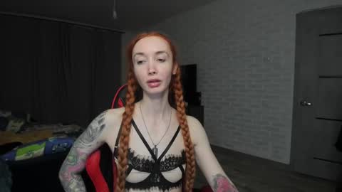 Snapshot of roxy_silver chatting on March 2025 10:02:02 PM Roxy online show from March 2025 10:02:02 PM