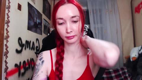 Snapshot of roxy_silver chatting on April 2026 08:44:01 PM Roxy online show from April 2026 08:44:01 PM