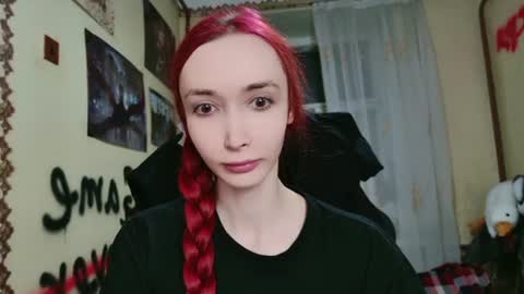 Snapshot of roxy_silver chatting on June 2026 08:11:02 PM Roxy online show from June 2026 08:11:02 PM