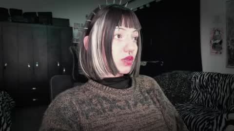 Snapshot of roxy_toxic chatting on June 2026 12:22:02 AM Roxy Independient model Help me to reach 50 thumbs up online show from June 2026 12:22:02 AM