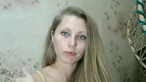 roxyfox18x01 online show from October 2025 07:46:02 PM