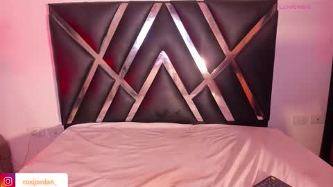 Roxxy Queen online show from October 2025 11:29:01 AM